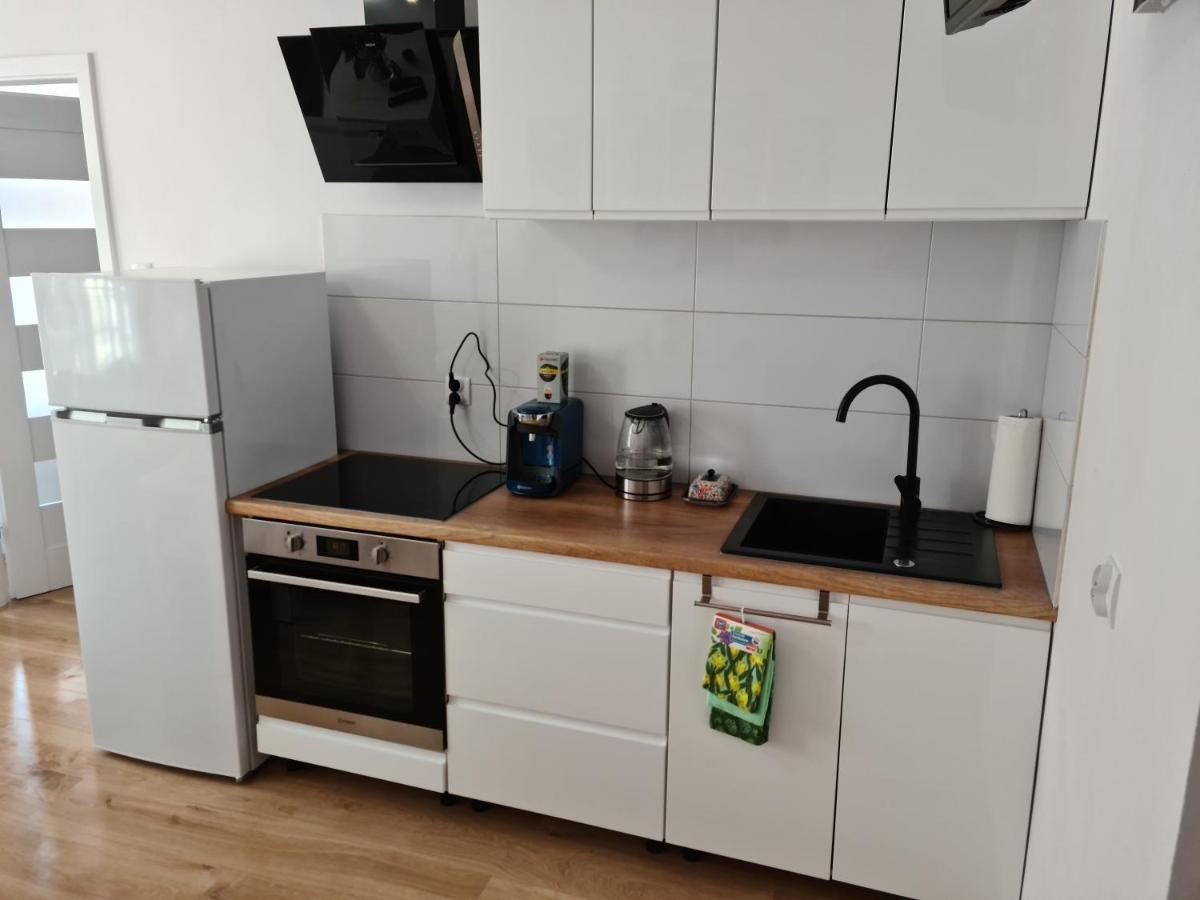 Apartament De Luxe Emily Jelenia Gora Exterior photo